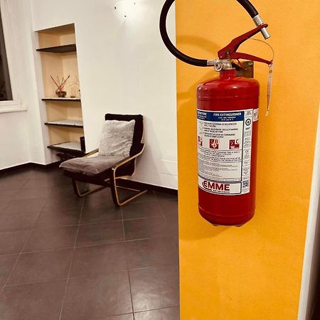 Home Sweet Appartamento Privato 010025-Lt-3625 Γένοβα Εξωτερικό φωτογραφία