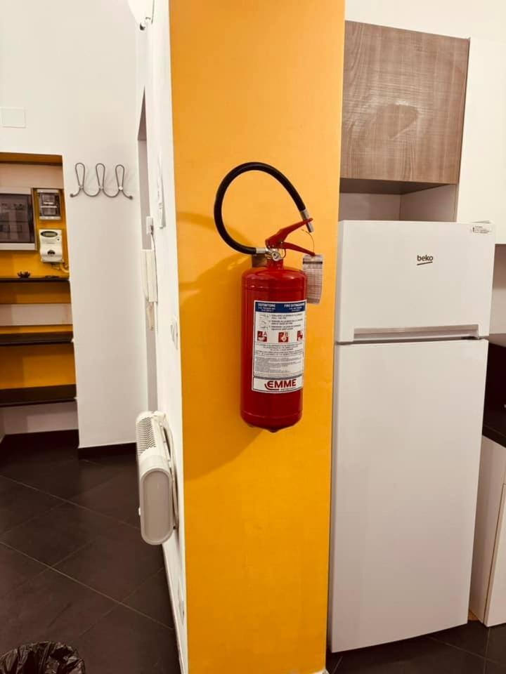 Home Sweet Appartamento Privato 010025-Lt-3625 Γένοβα Εξωτερικό φωτογραφία