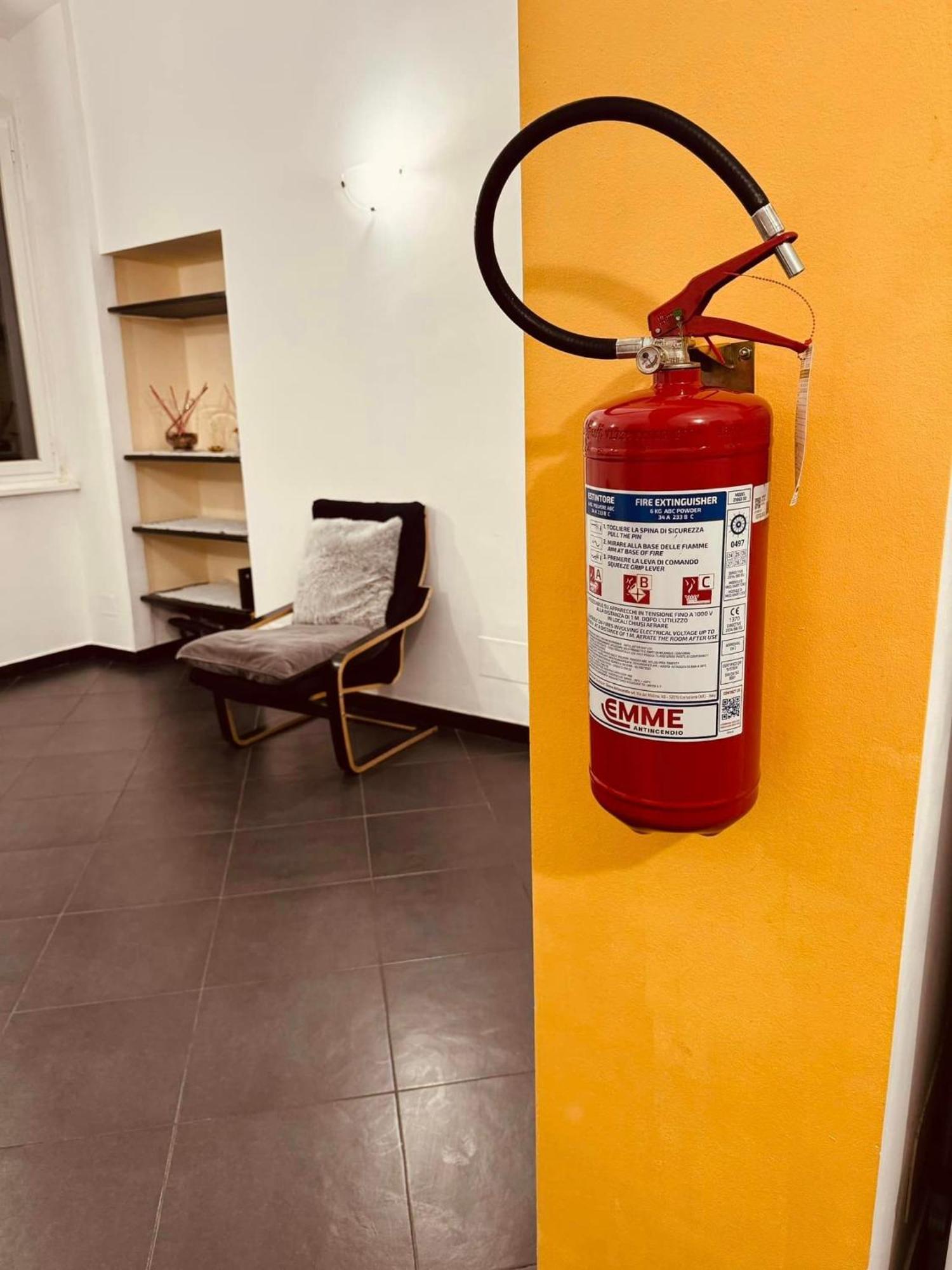 Home Sweet Appartamento Privato 010025-Lt-3625 Γένοβα Εξωτερικό φωτογραφία
